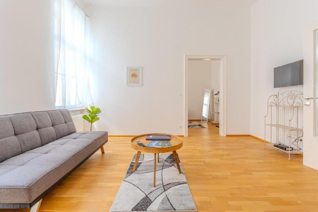 Deluxe Apartments Near The Center Krems an der Donau Extérieur photo